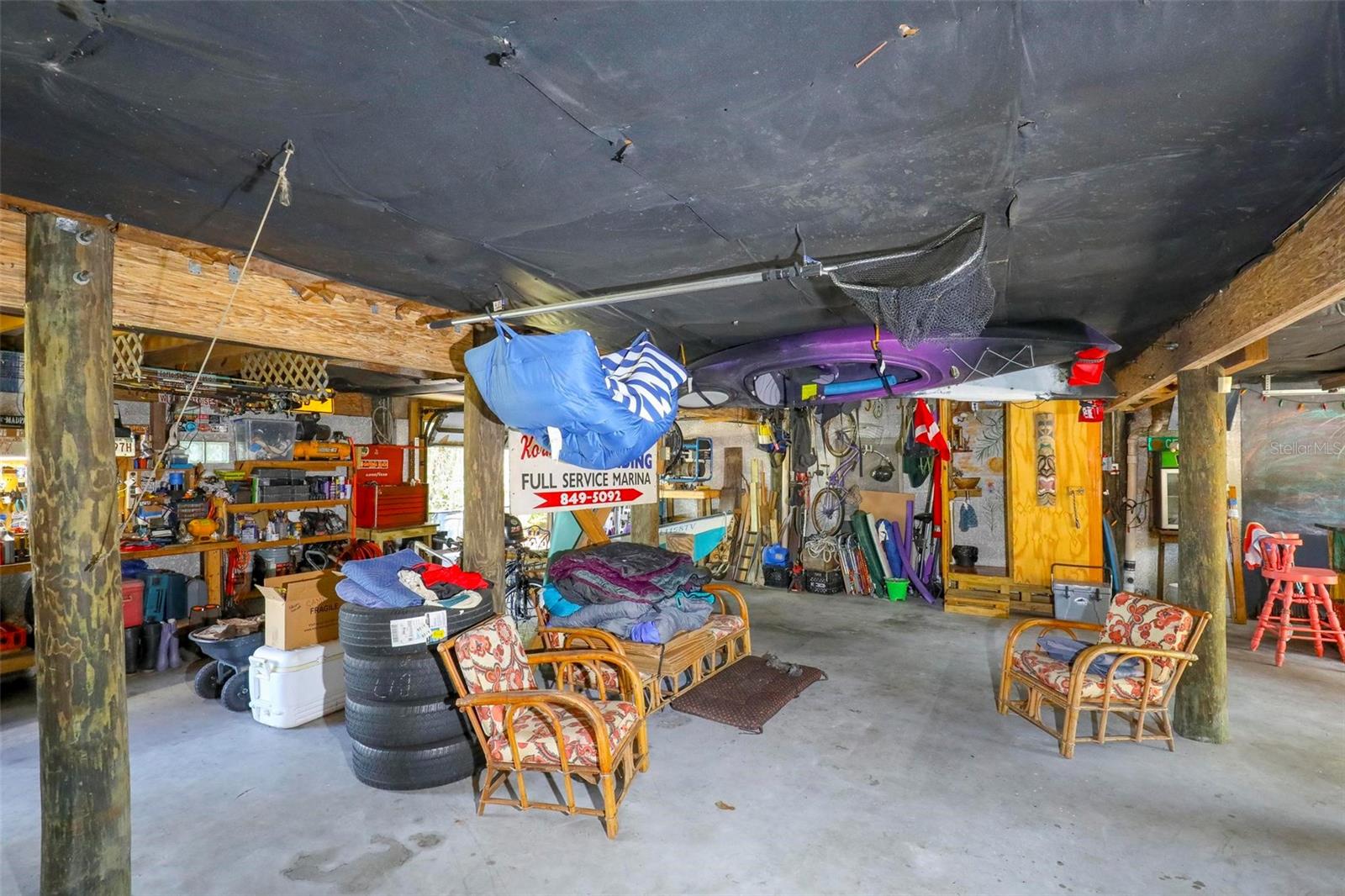 LINDENHURST - Residential