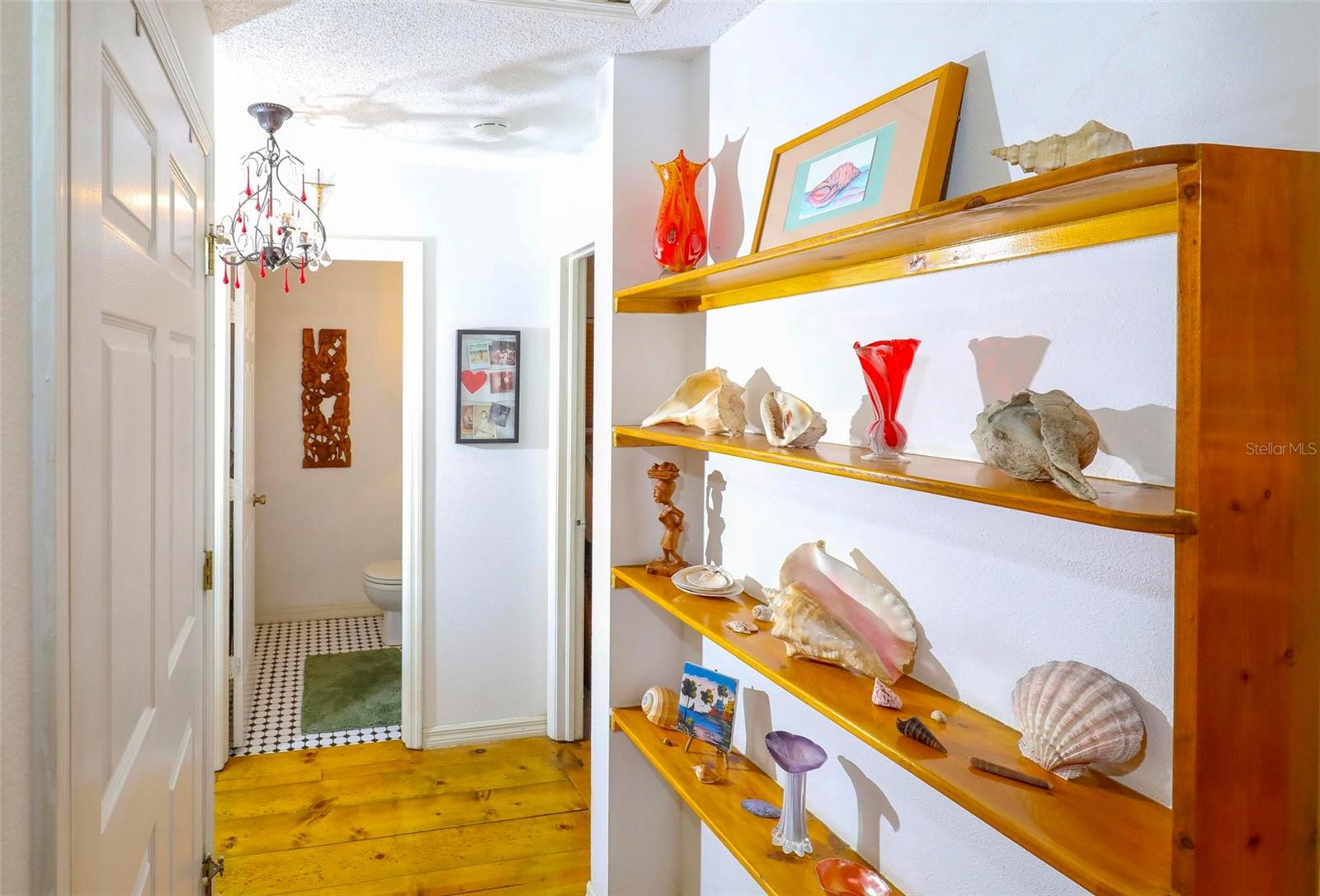 LINDENHURST - Residential