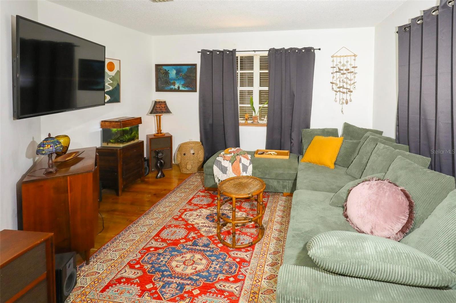 LINDENHURST - Residential