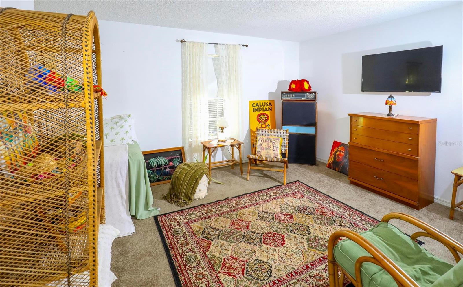 LINDENHURST - Residential