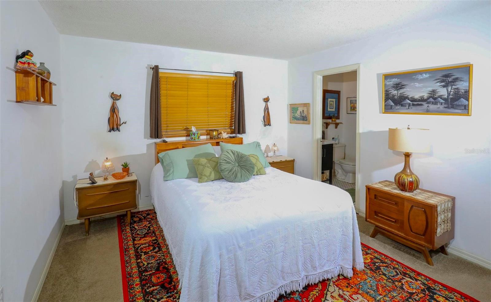 LINDENHURST - Residential