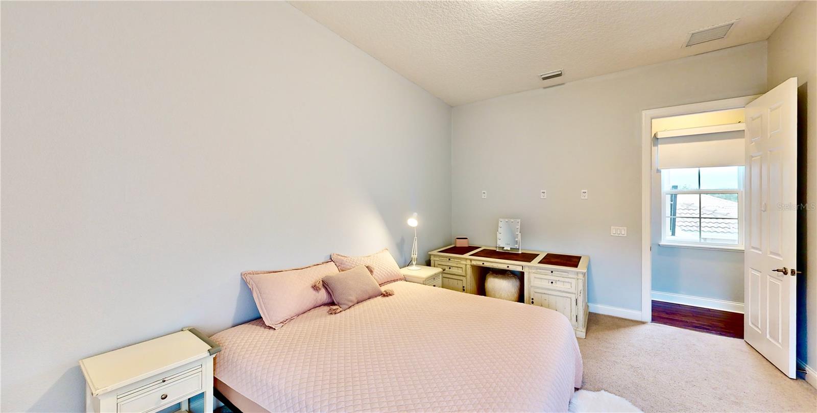 WATERSTONE - Residential