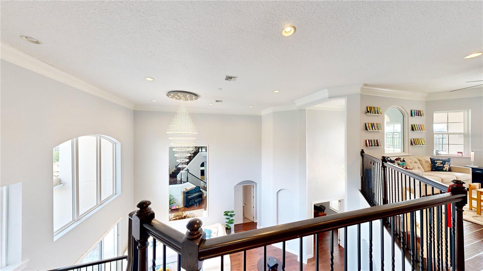 WATERSTONE - Residential