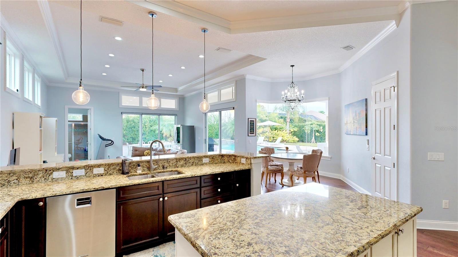 WATERSTONE - Residential