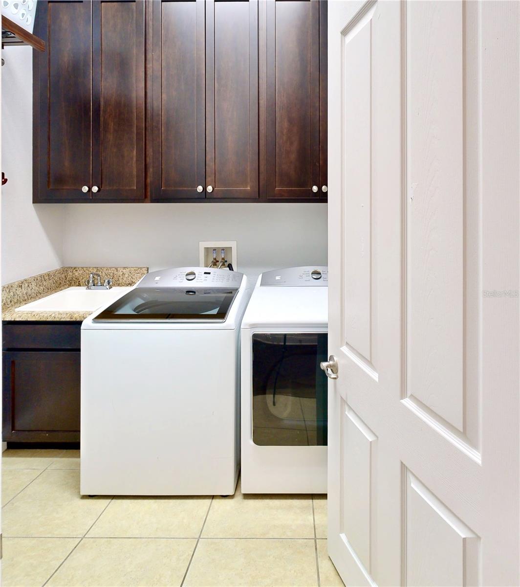 WATERSTONE - Residential