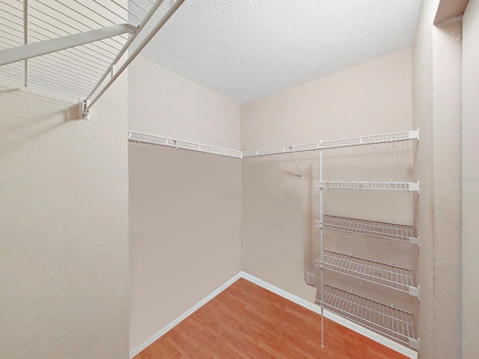 CHESTNUT FOREST - Residential