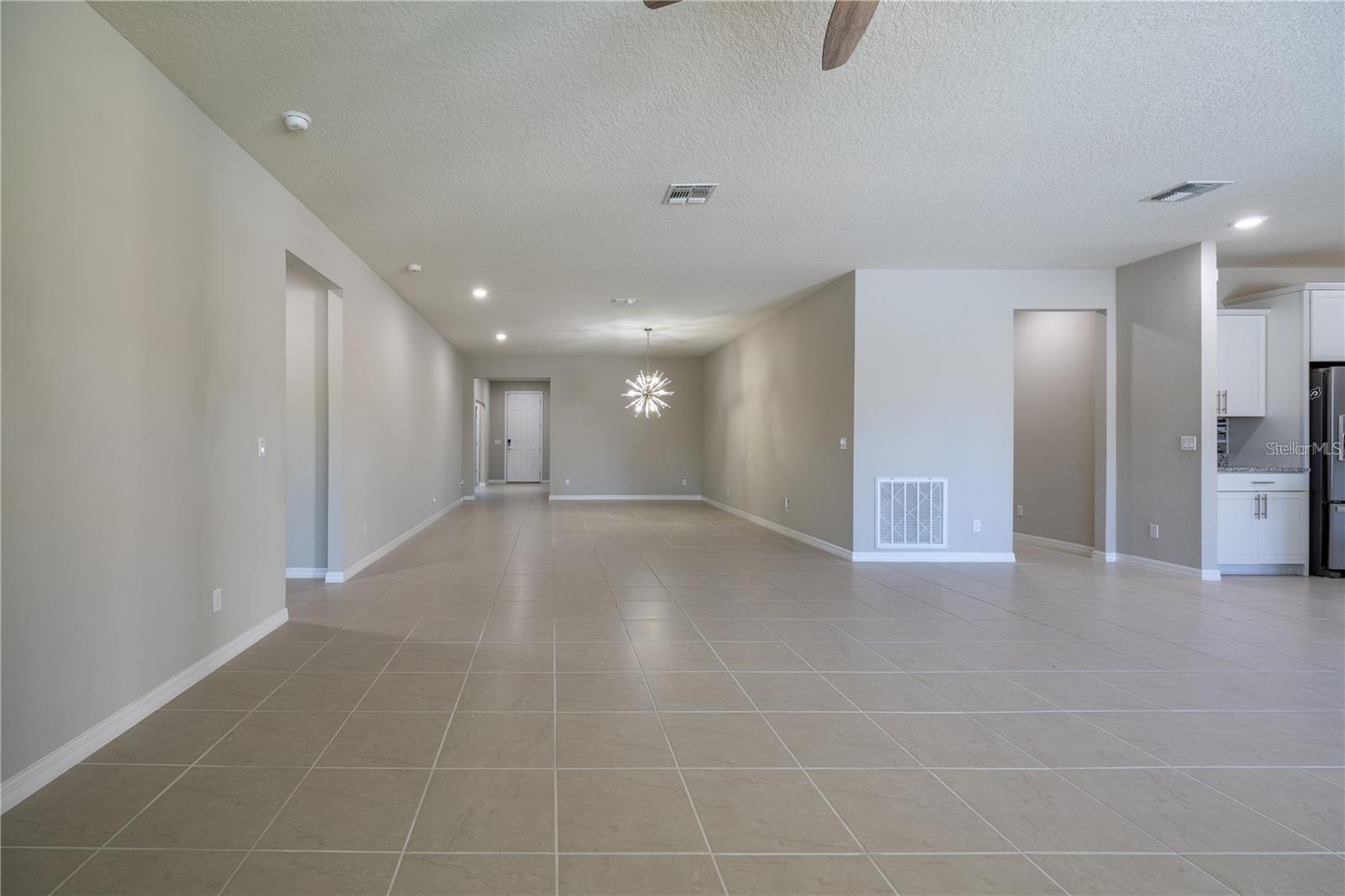 SPLIT OAK ESTATES - Residential Lease