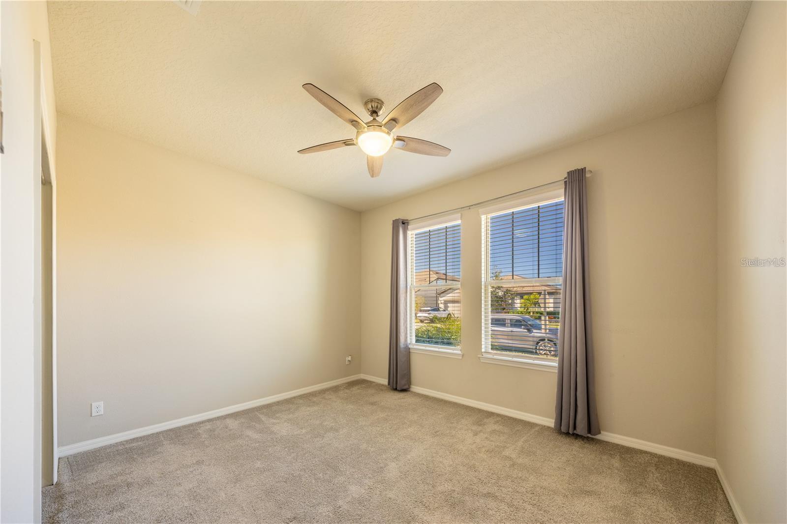 SPLIT OAK ESTATES - Residential Lease