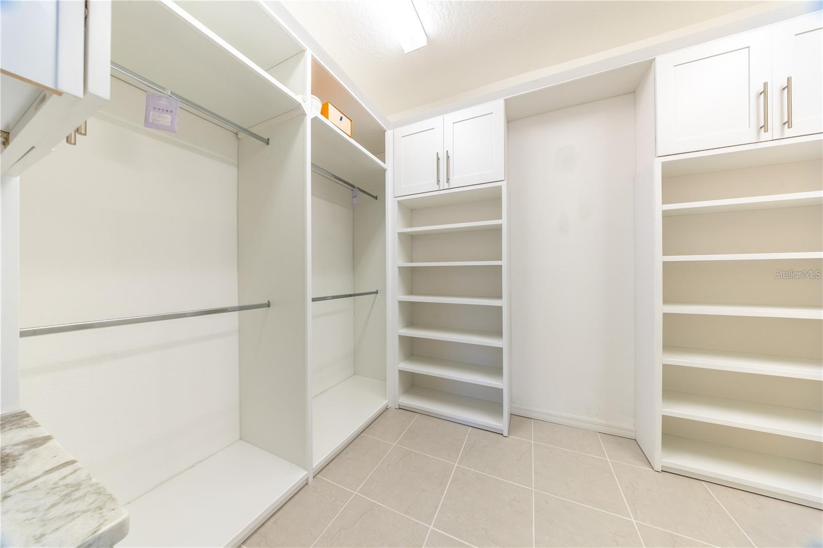 SPLIT OAK ESTATES - Residential Lease