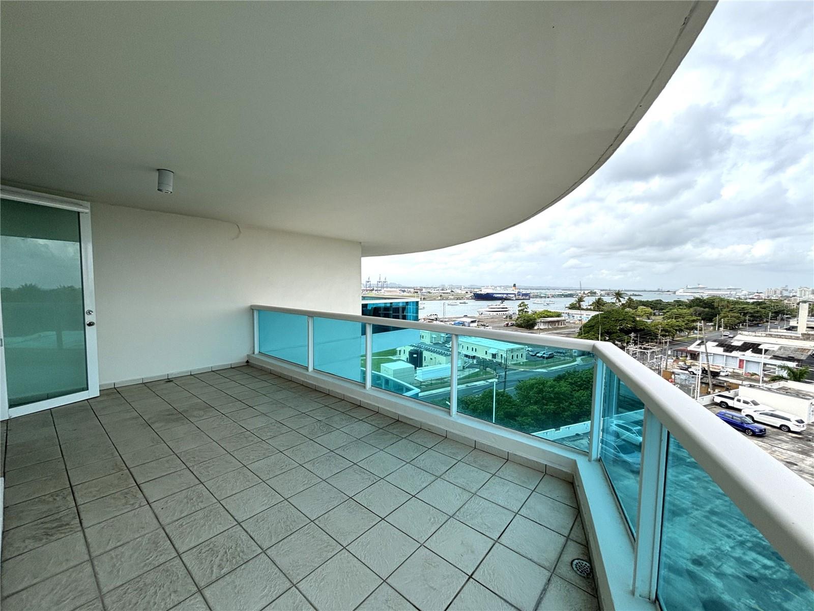 PUERTA DE TIERRA - Residential Lease