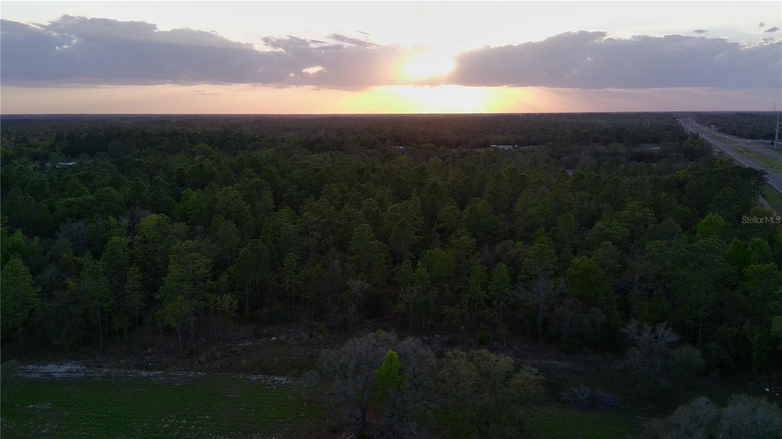 FLORIAN HEIGHTS - Land