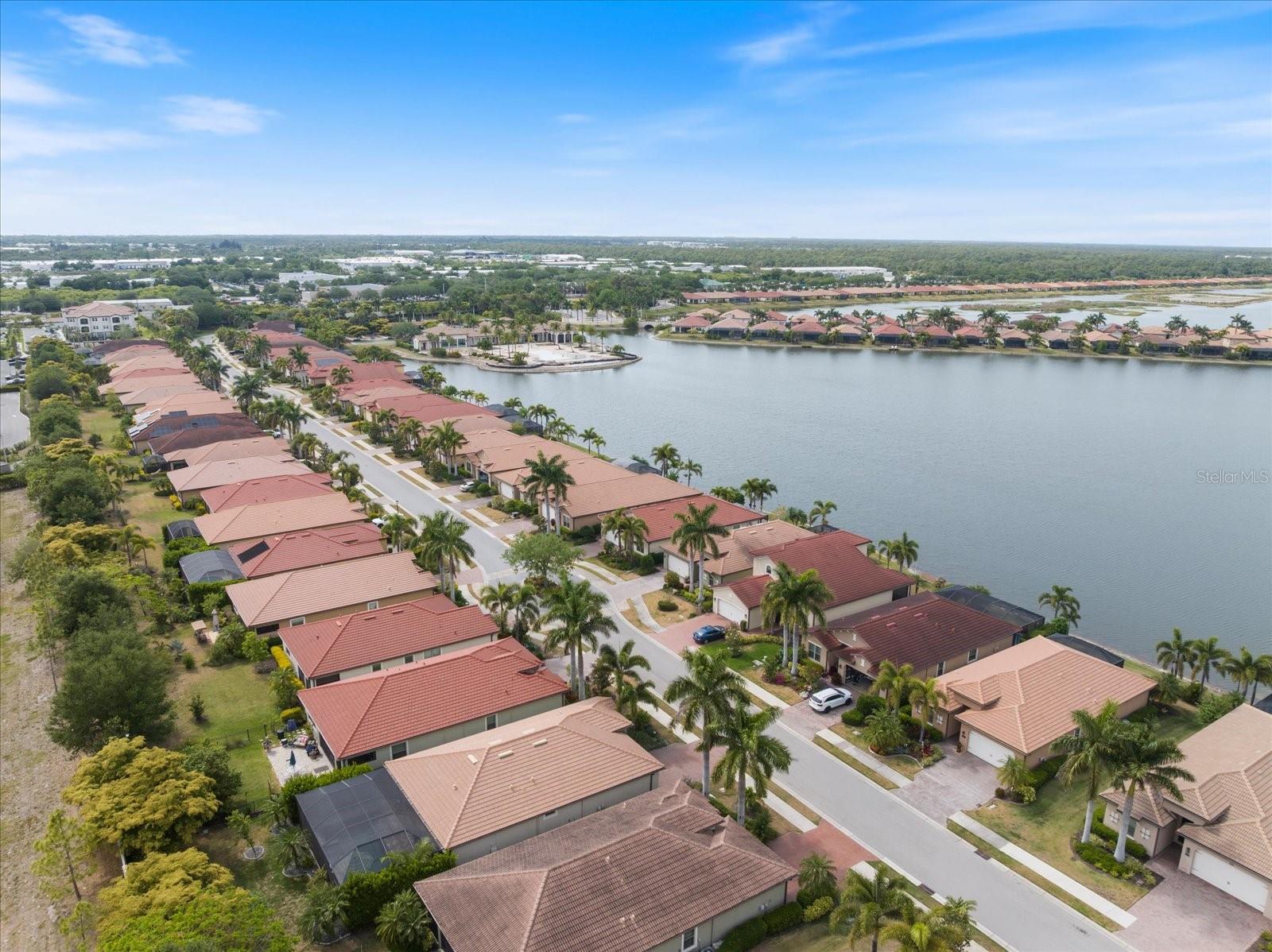 TOSCANA ISLES UN 1 - Residential