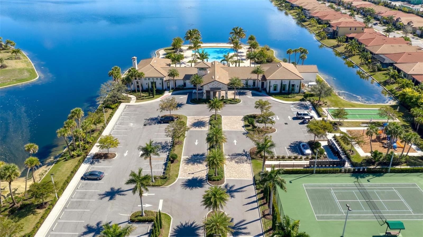 TOSCANA ISLES UN 1 - Residential