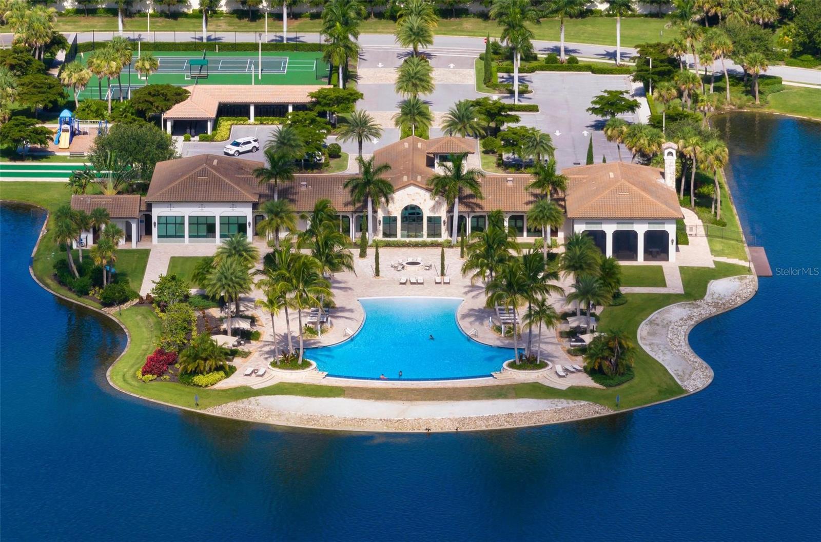 TOSCANA ISLES UN 1 - Residential