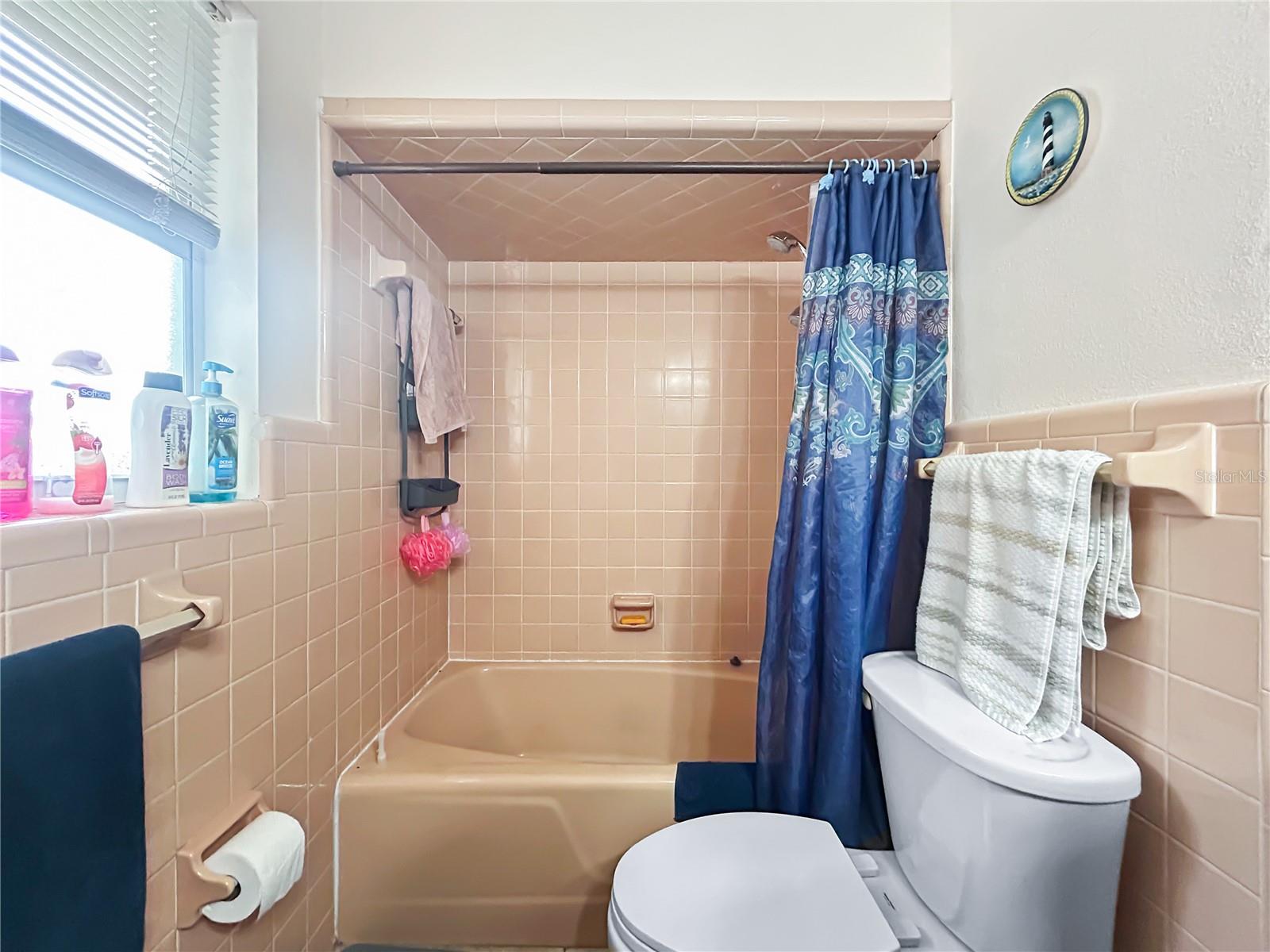 SHADY OAKS PARK - Residential