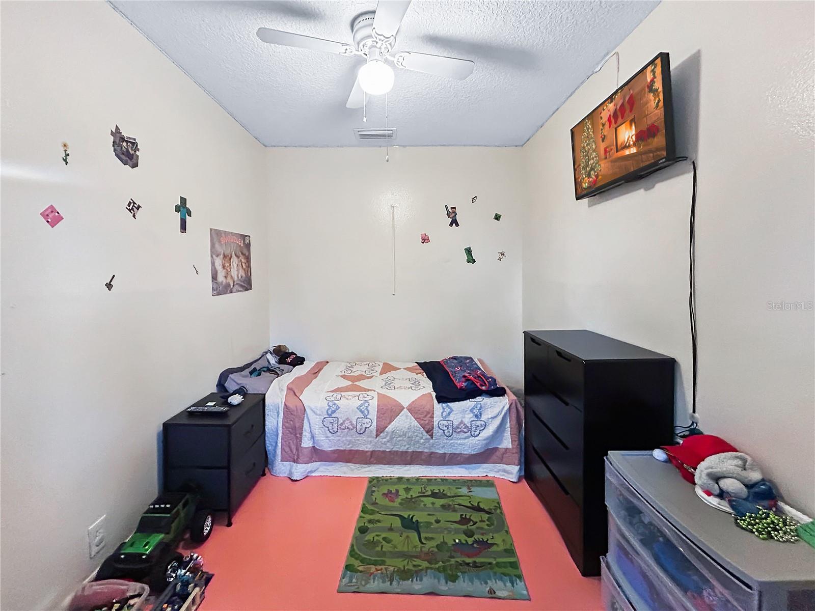 SHADY OAKS PARK - Residential