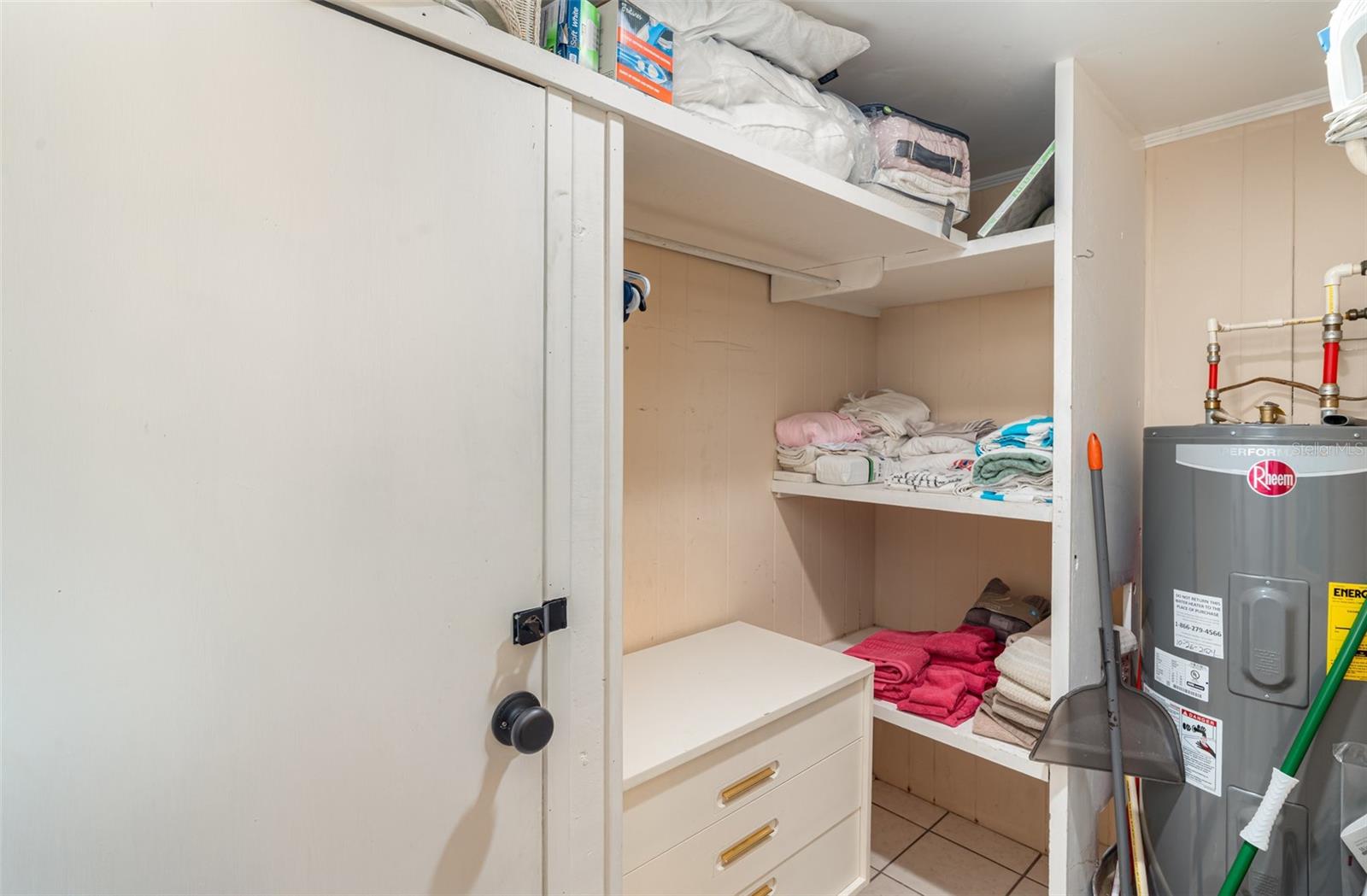 LONGBEACH REV OF R P JORDANS SUB - Residential