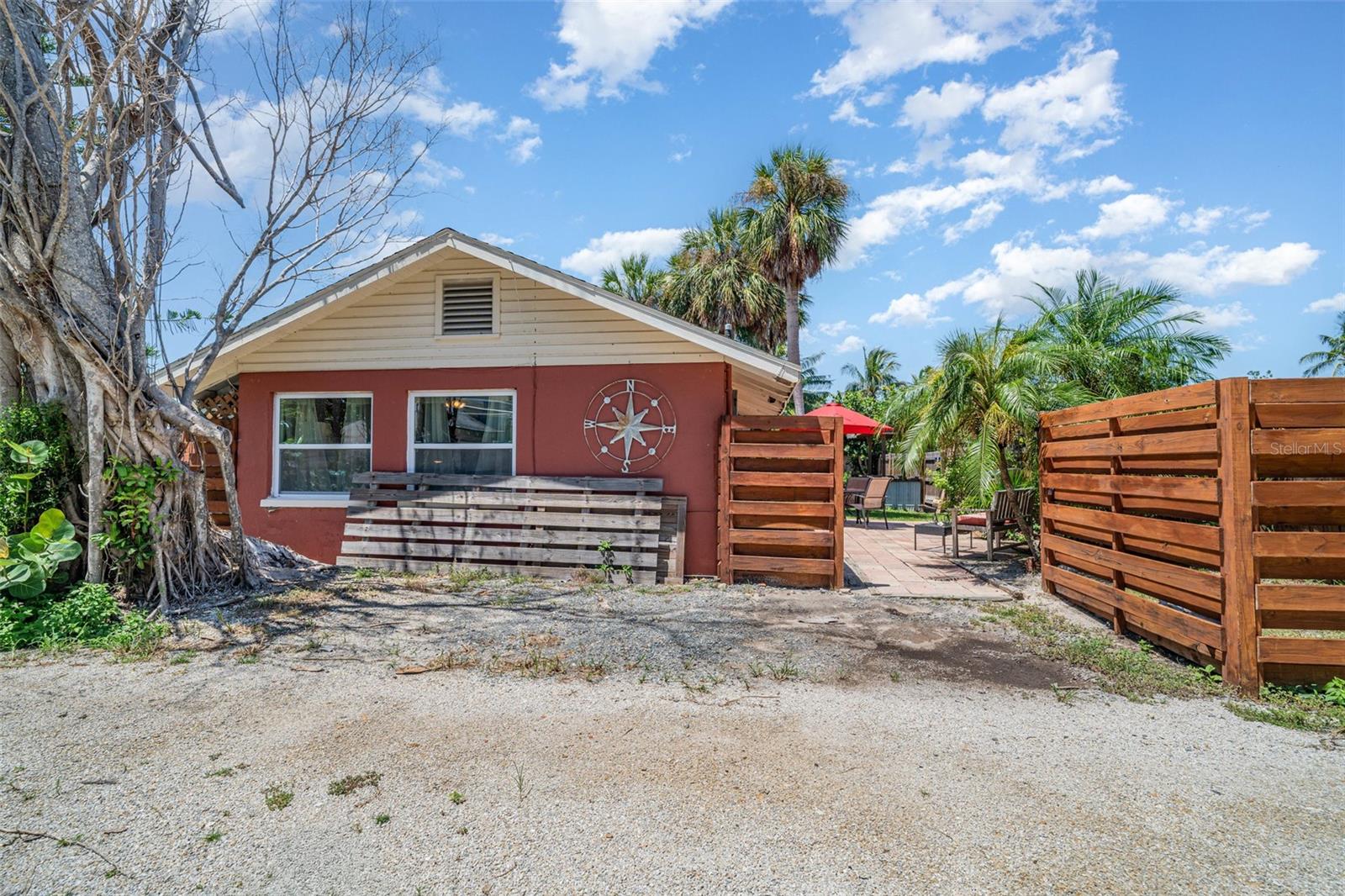 LONGBEACH REV OF R P JORDANS SUB - Residential