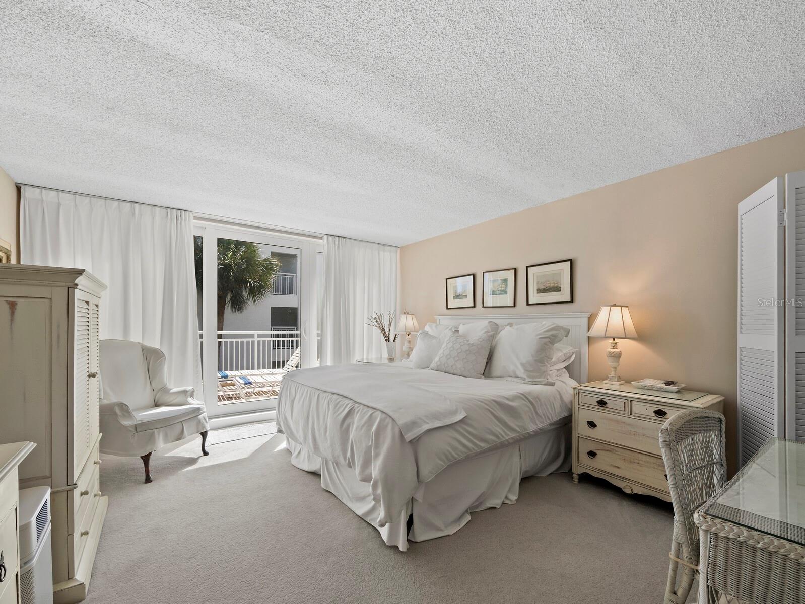 CLUB LONGBOAT BEACH & TENNIS - Residential