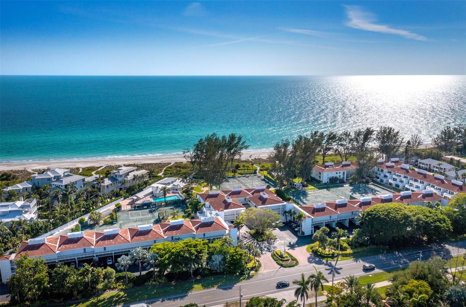 CLUB LONGBOAT BEACH & TENNIS - Residential