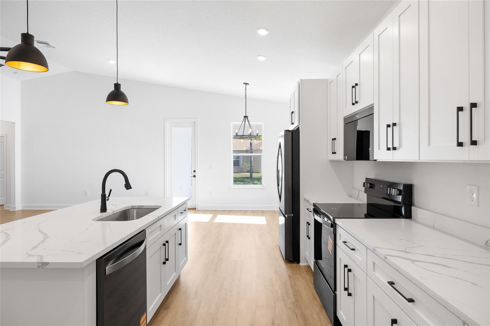 SPRING HILL - Residential