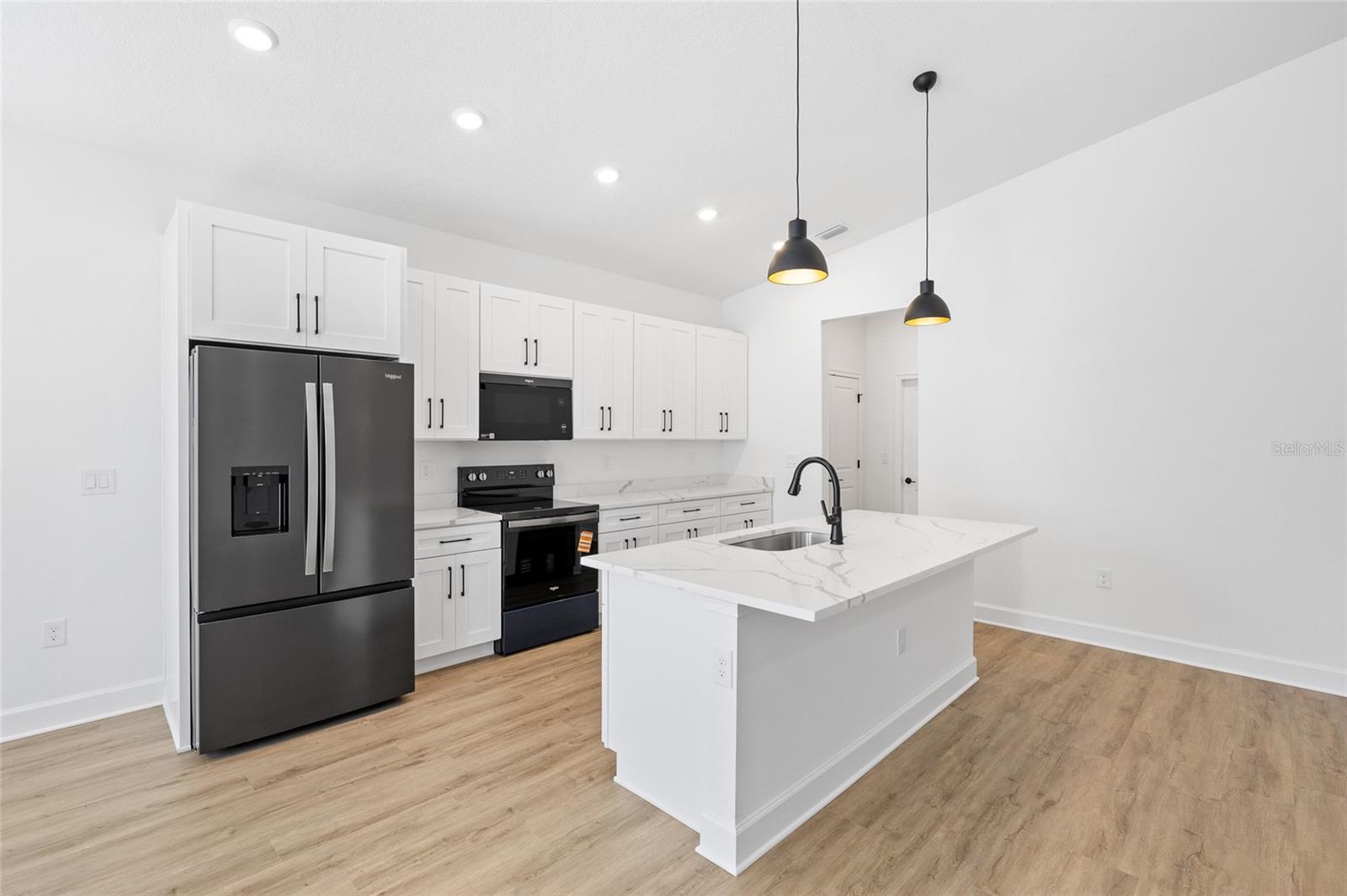 SPRING HILL - Residential