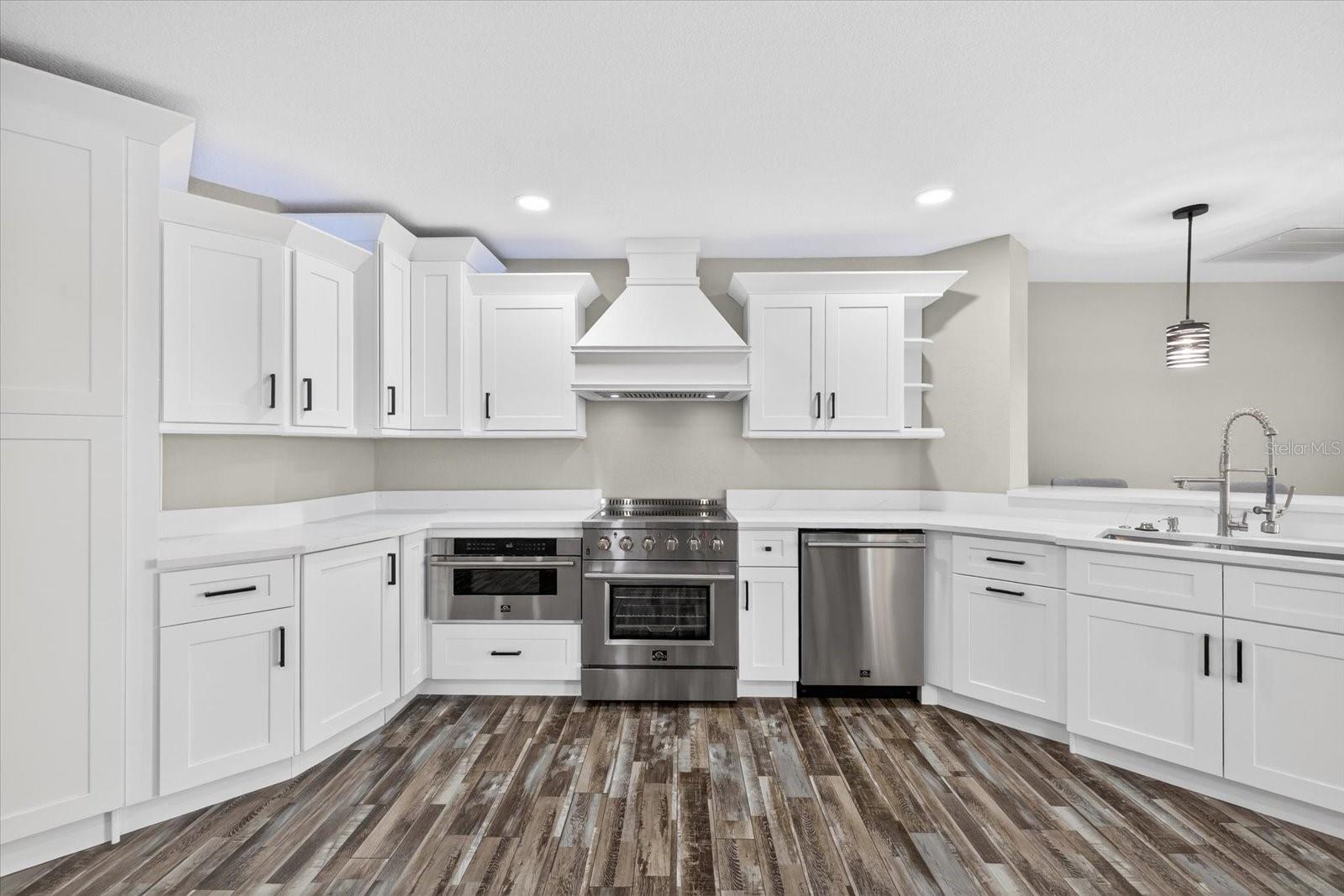 GULF HARBORS WOODLANDS - Residential