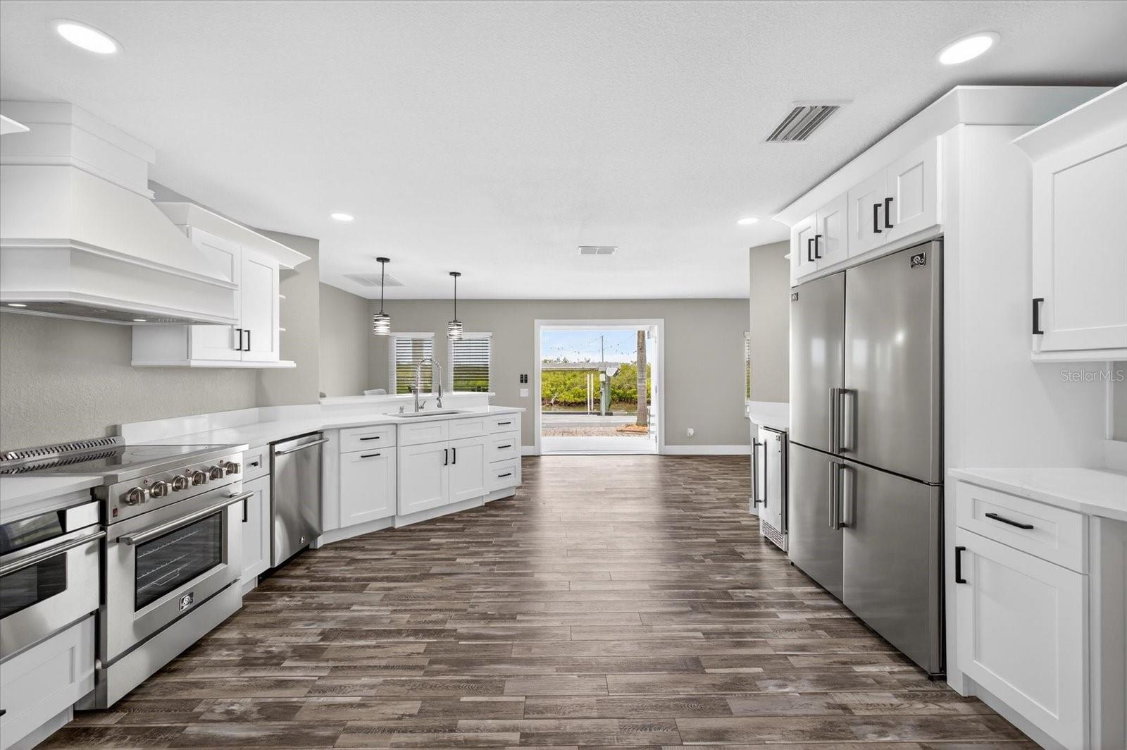 GULF HARBORS WOODLANDS - Residential