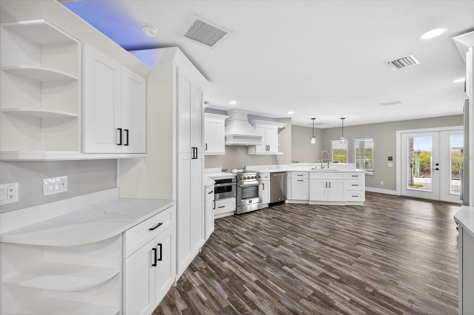 GULF HARBORS WOODLANDS - Residential