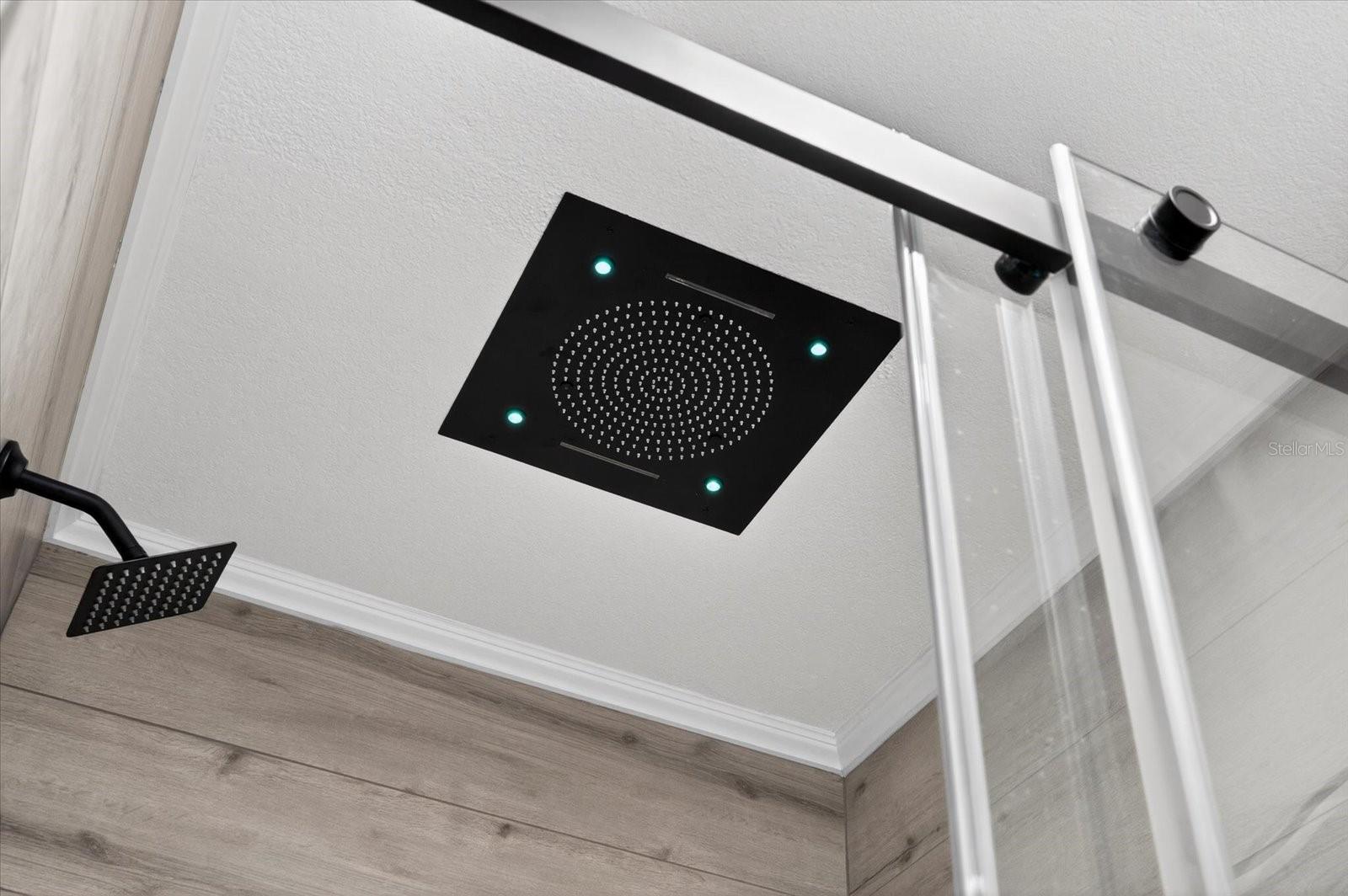 GULF HARBORS WOODLANDS - Residential