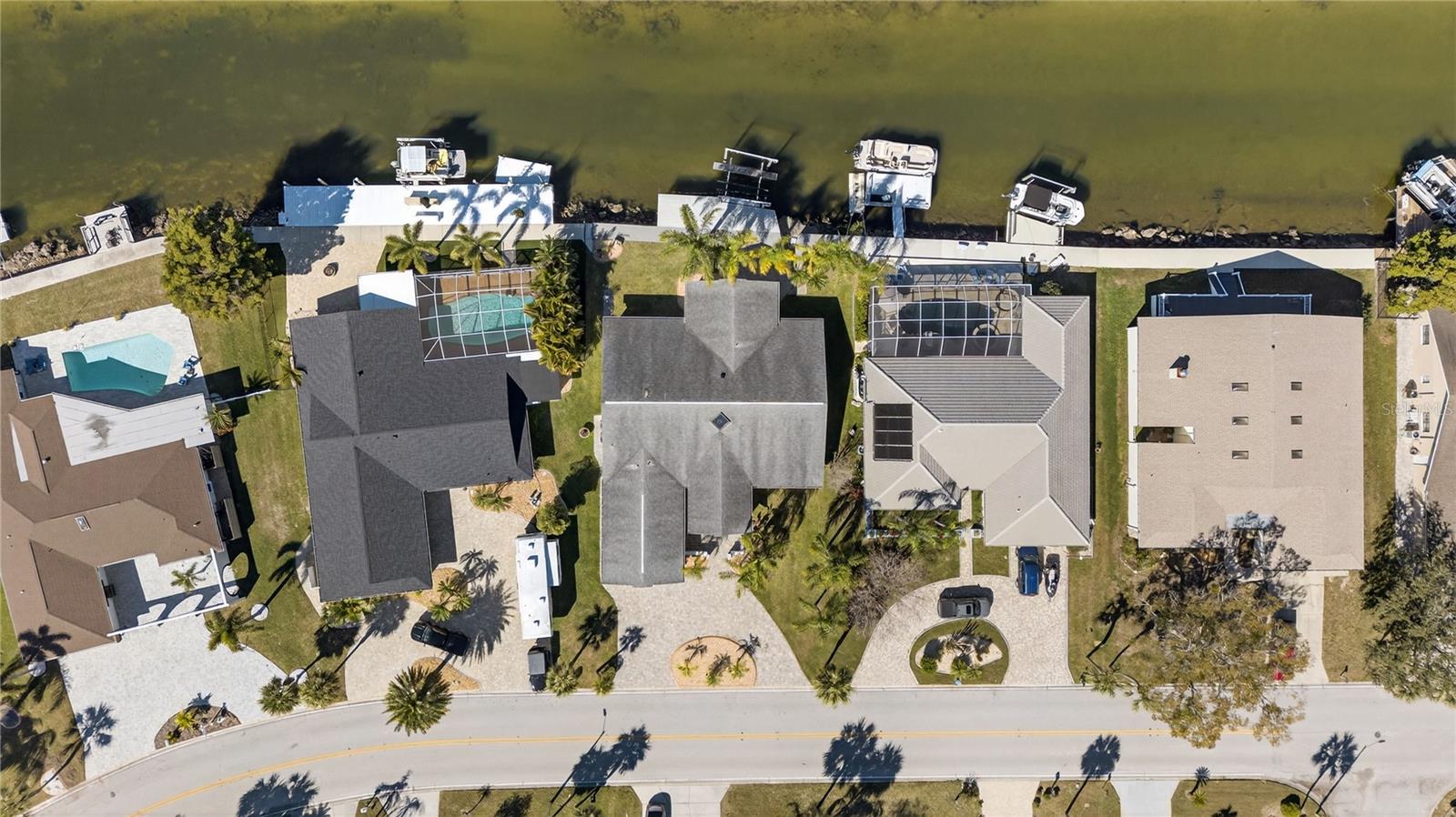 GULF HARBORS WOODLANDS - Residential