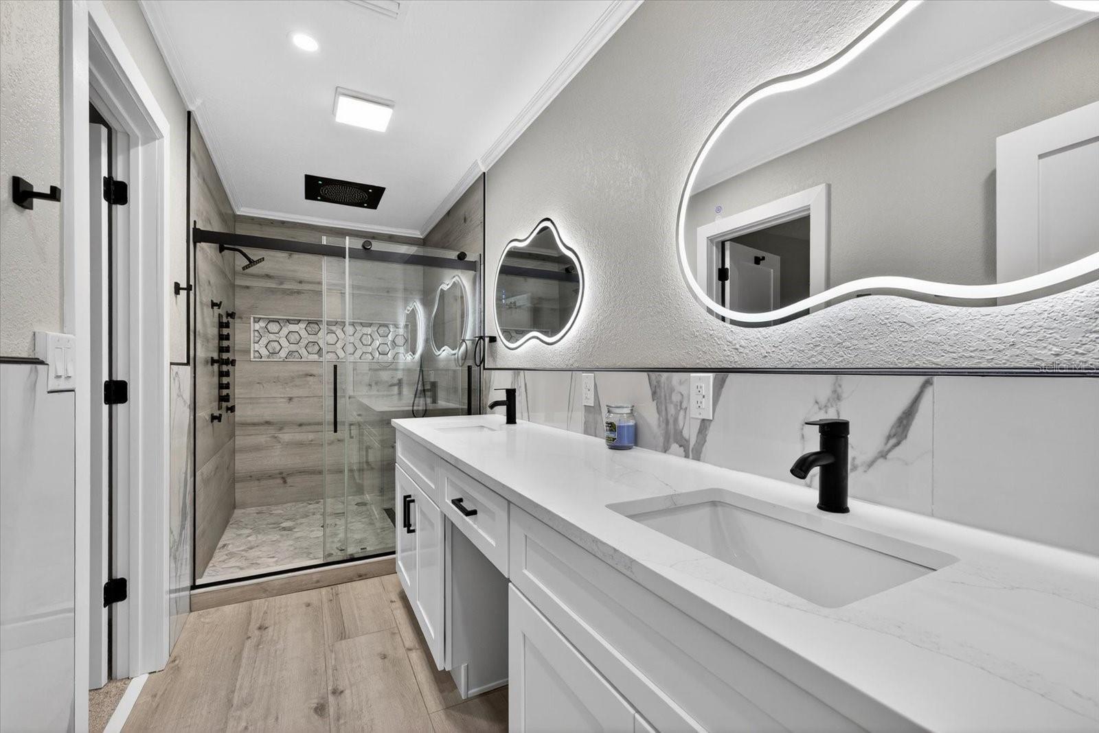 GULF HARBORS WOODLANDS - Residential