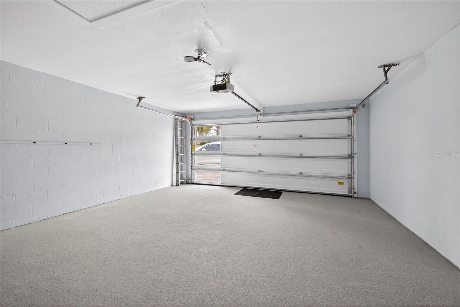 GULF HARBORS WOODLANDS - Residential