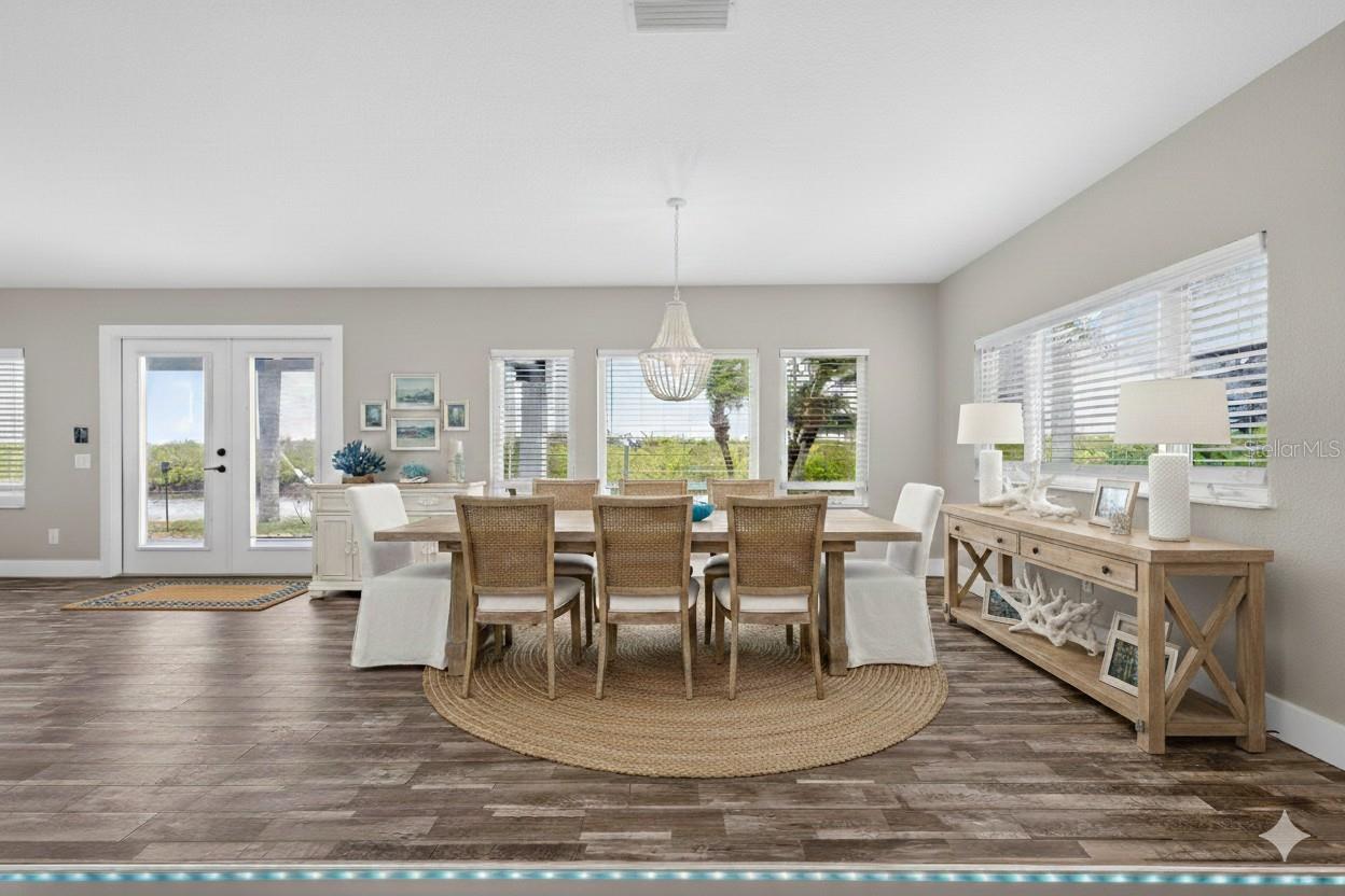 GULF HARBORS WOODLANDS - Residential