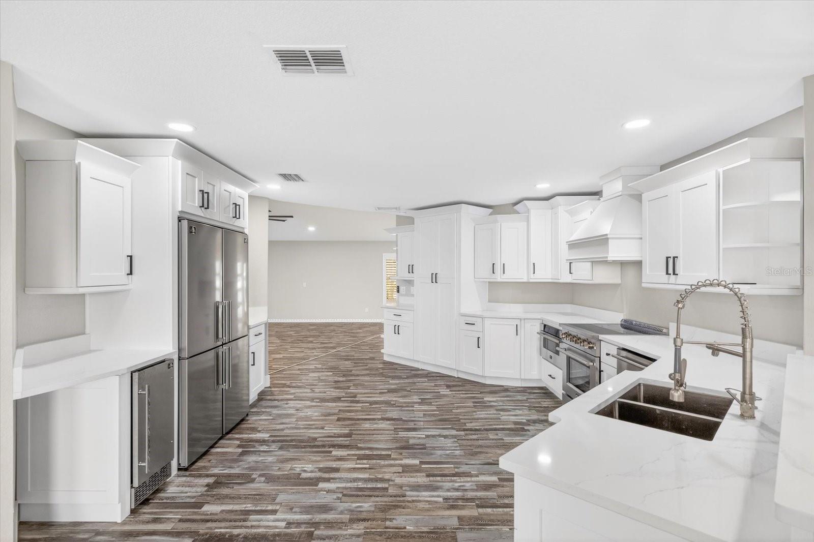 GULF HARBORS WOODLANDS - Residential