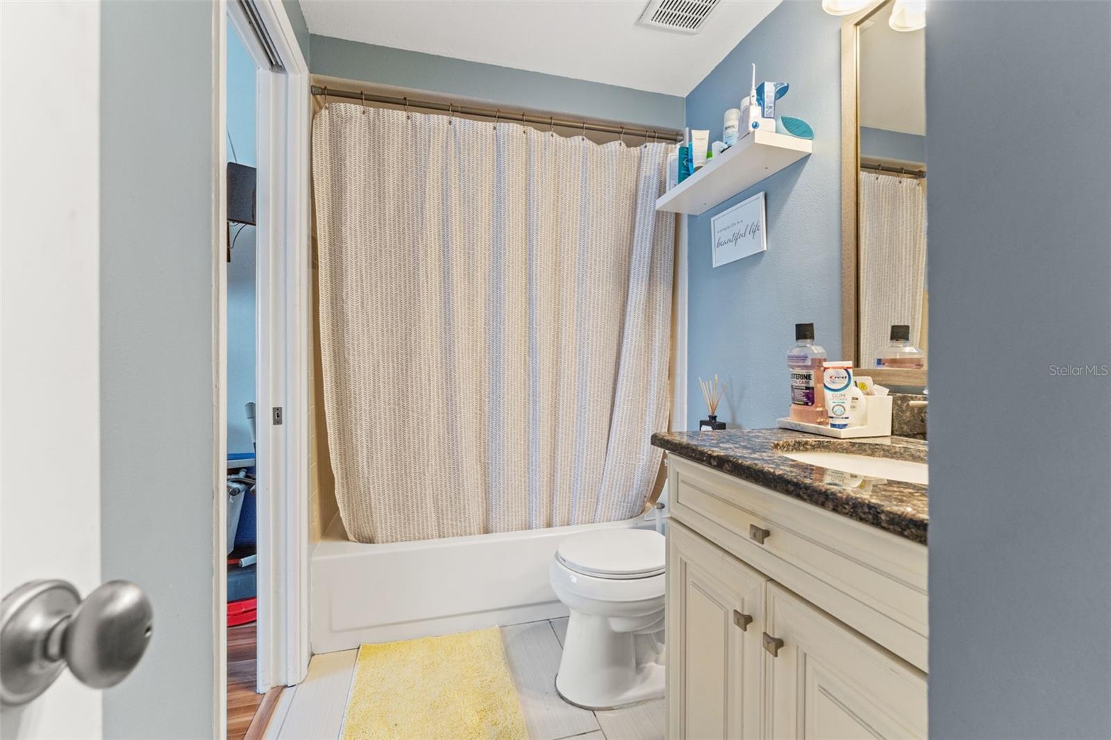 ARBOR OAKS A CONDO - Residential