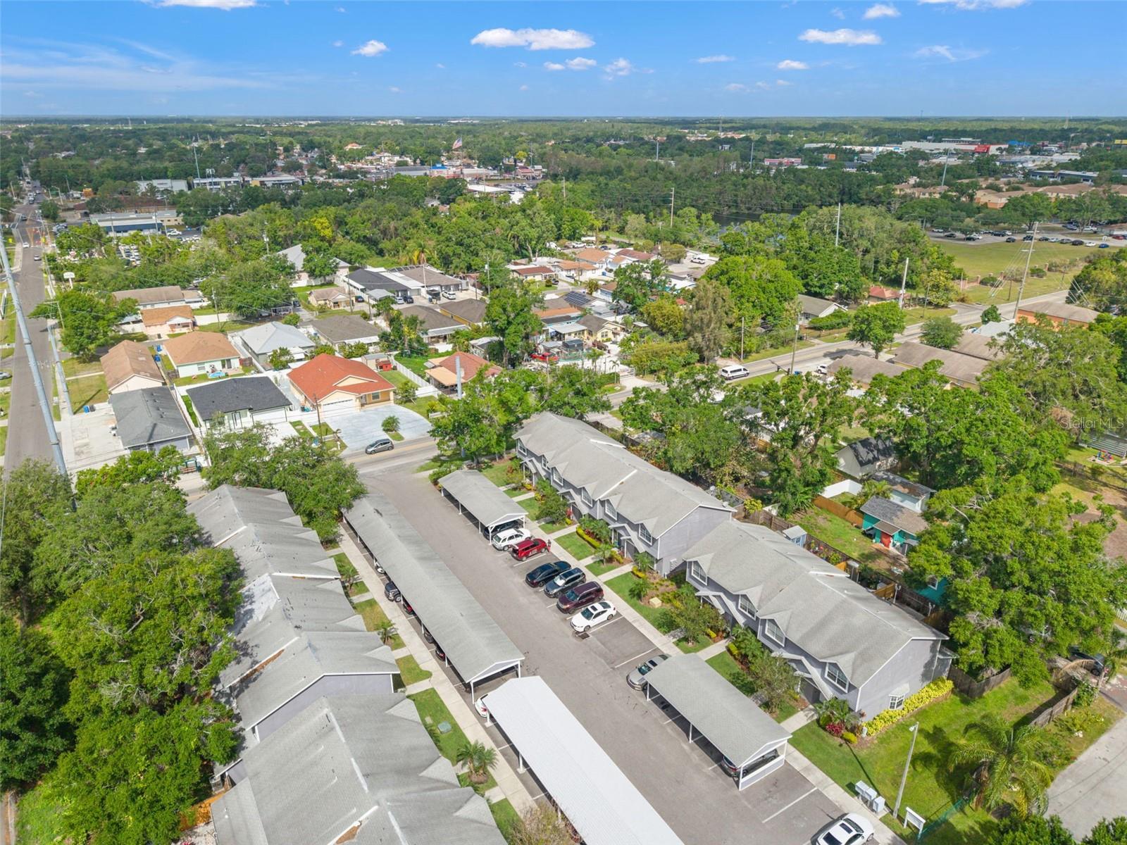 ARBOR OAKS A CONDO - Residential