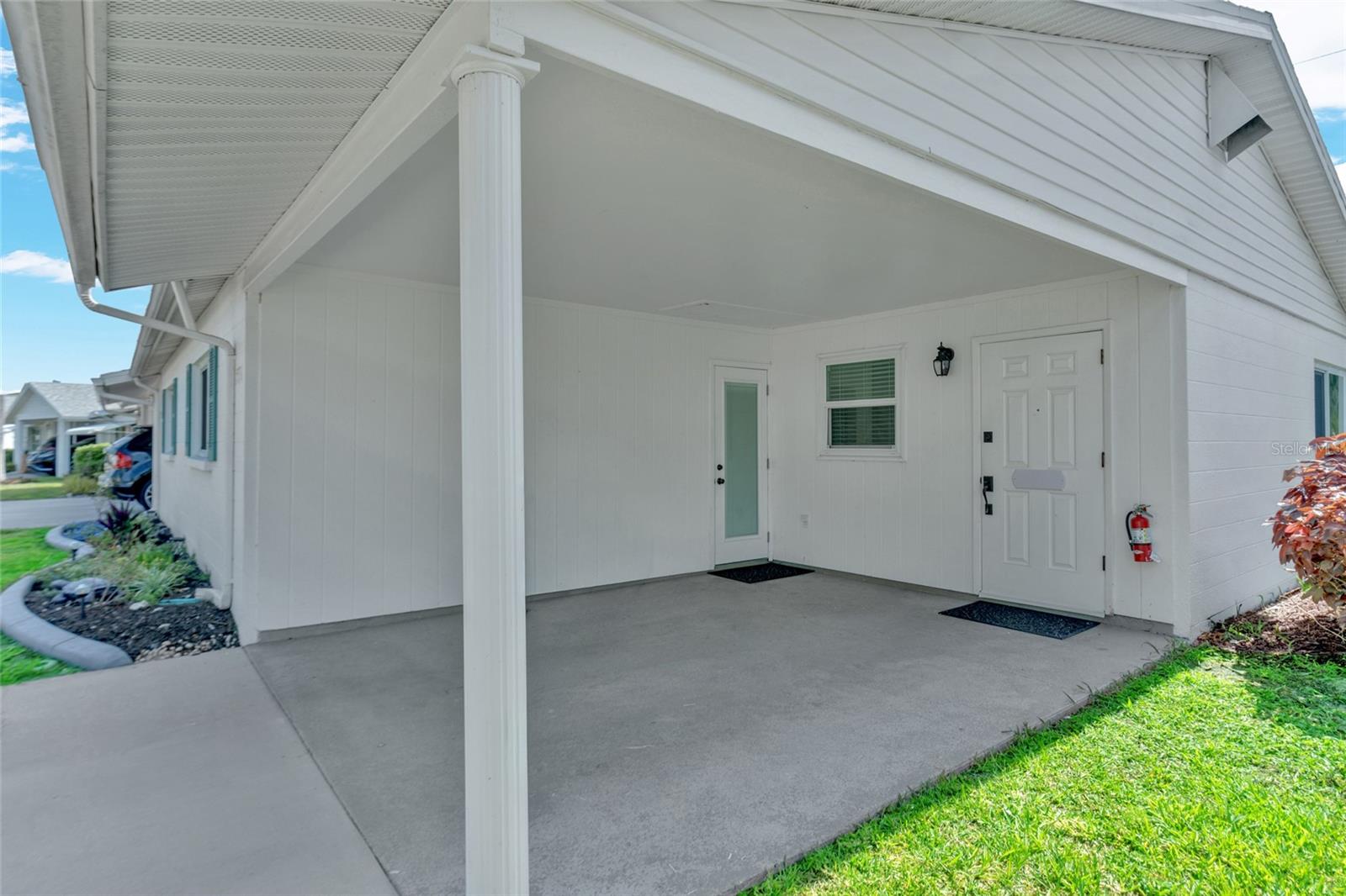 5996 HIBISCUS DRIVE 6