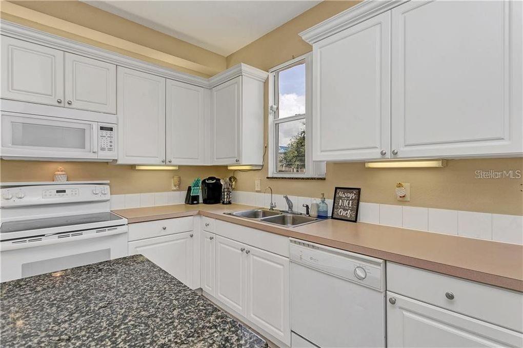 HERITAGE KEY VILLAS PH 1 & 2 - Residential Lease