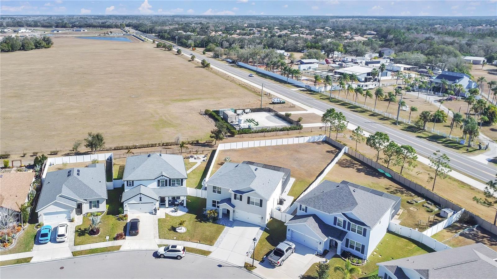 DEL TIERRA PH I - Residential