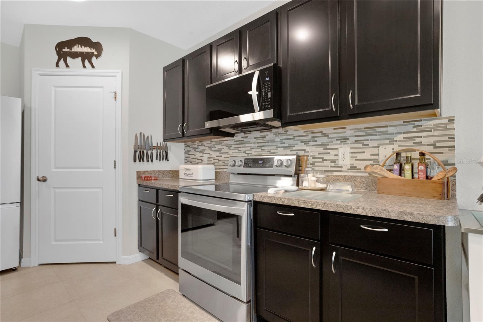 DEL TIERRA PH I - Residential