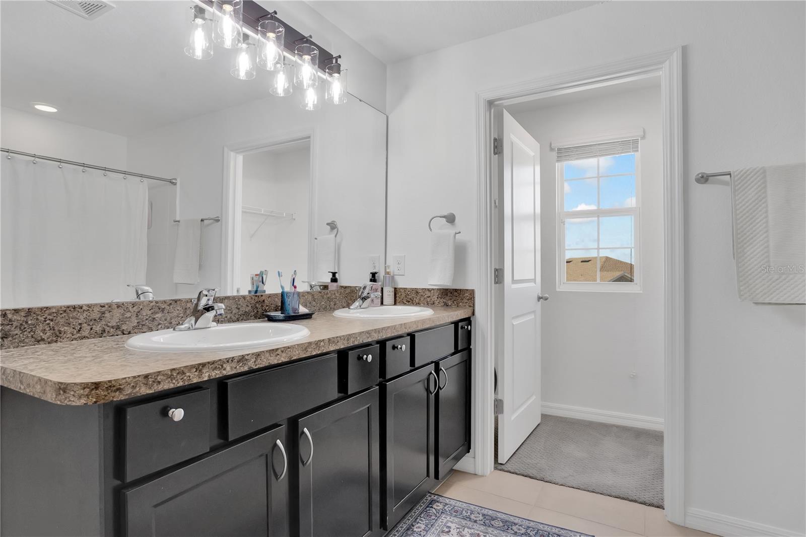 DEL TIERRA PH I - Residential