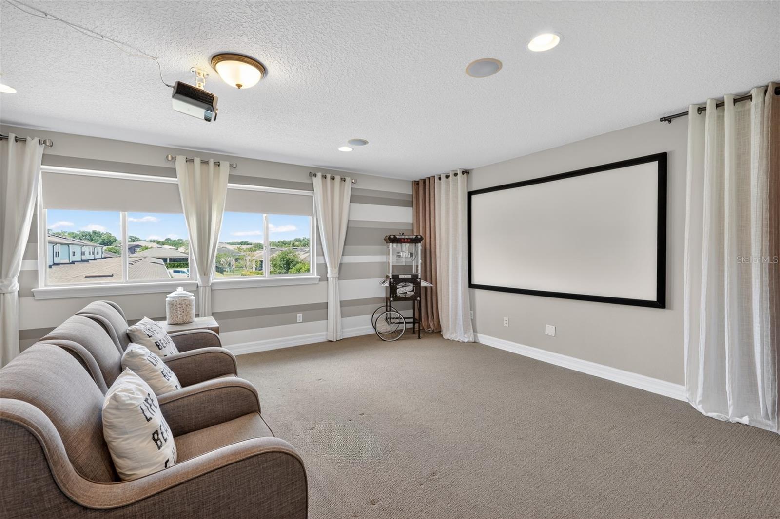 LAKESHORE AT NARCOOSSEE PH 1 - Residential