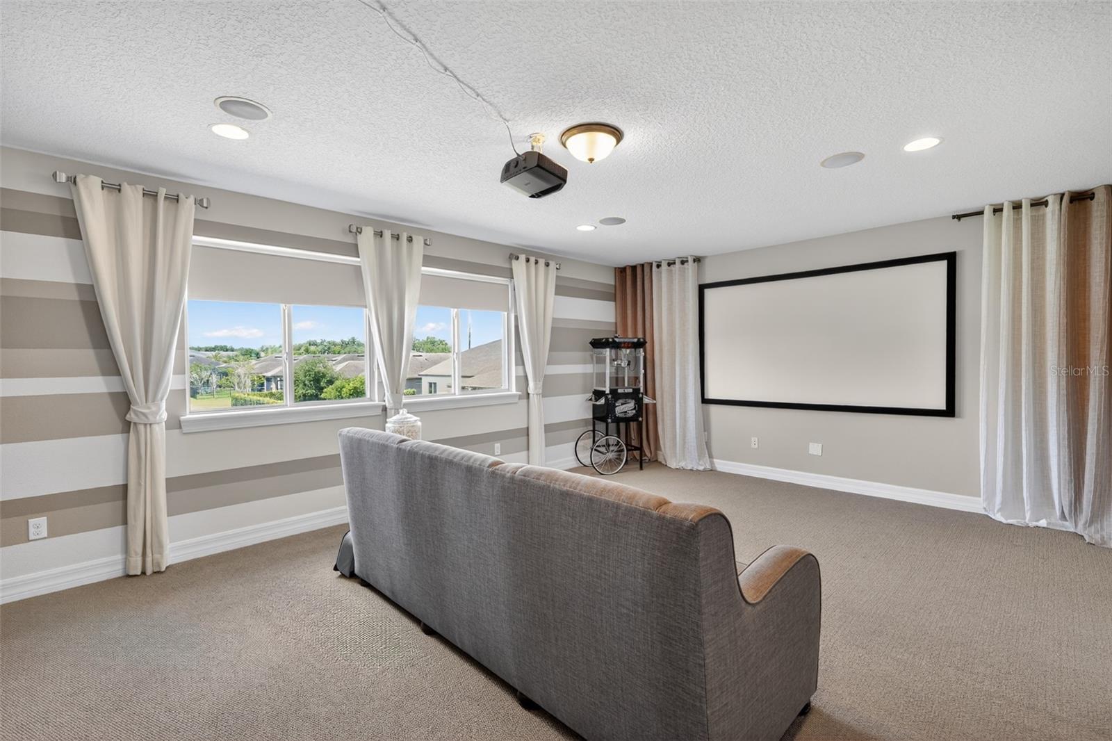 LAKESHORE AT NARCOOSSEE PH 1 - Residential