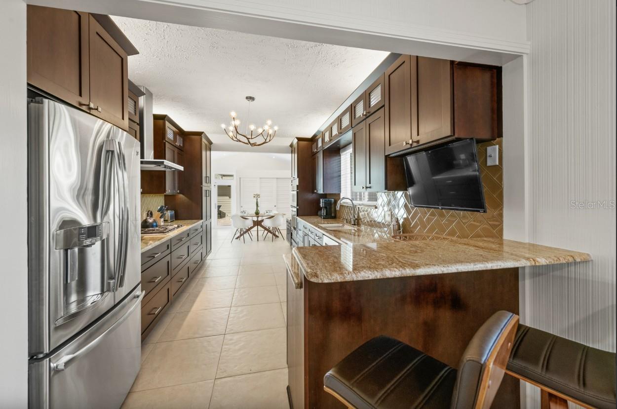 SAINT ARMANDS DIV JOHN RINGLING ESTATES - Residential