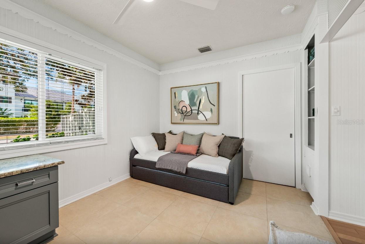 SAINT ARMANDS DIV JOHN RINGLING ESTATES - Residential