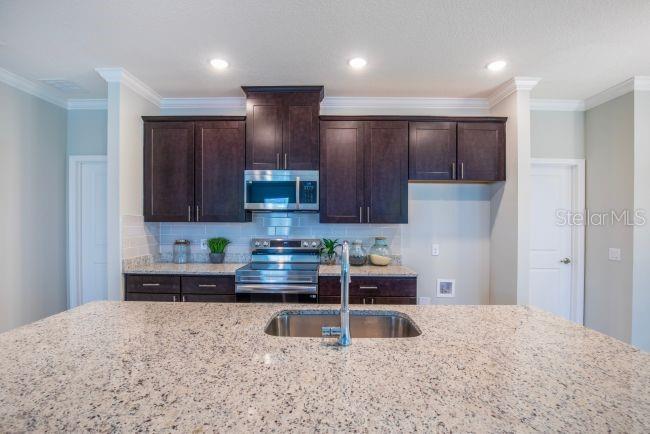 TOMOKA VIEW UNIT 02 - Residential