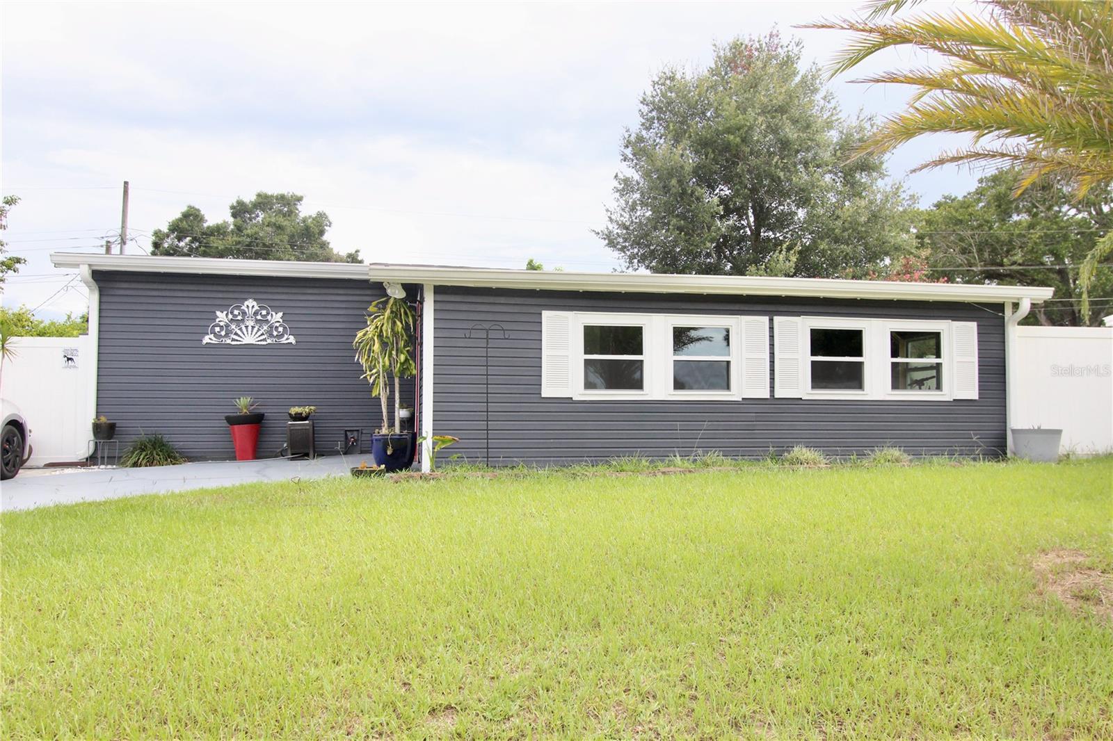 1302 ADMIRAL DRIVE