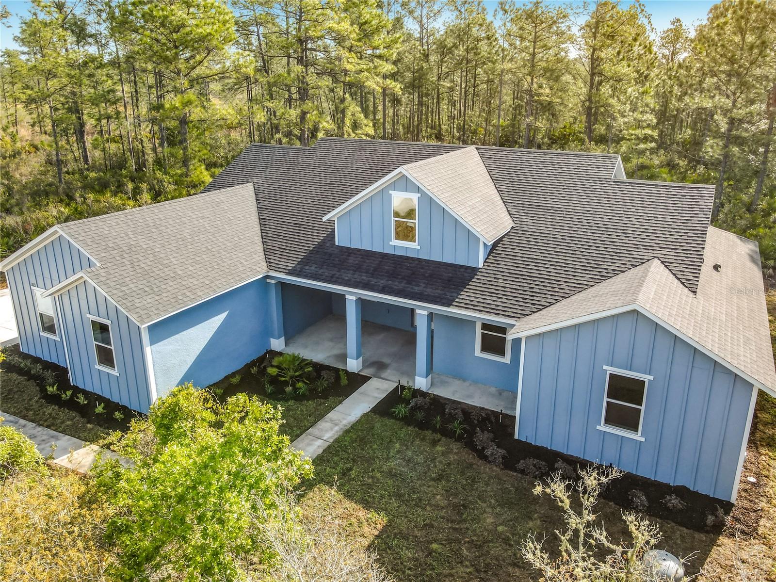 ROYAL TRAILS UNIT 01 - Residential