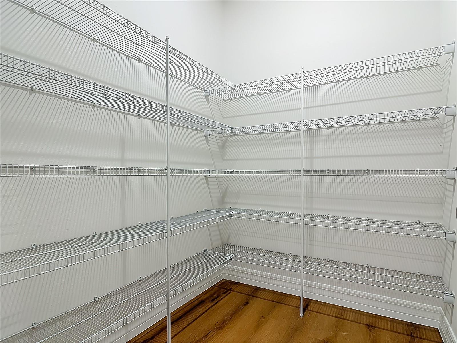 ROYAL TRAILS UNIT 01 - Residential